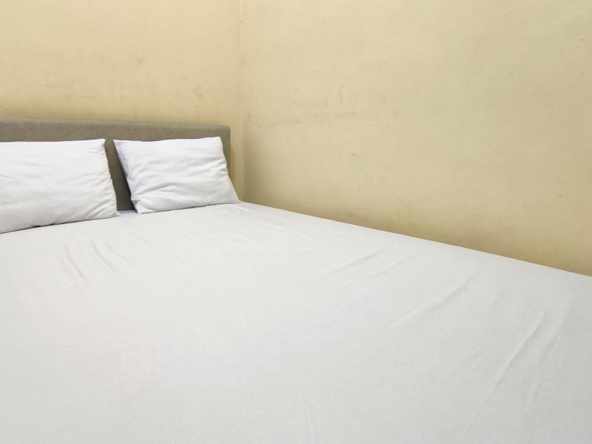 Nn Guesthouse 수라카르타 외부 사진